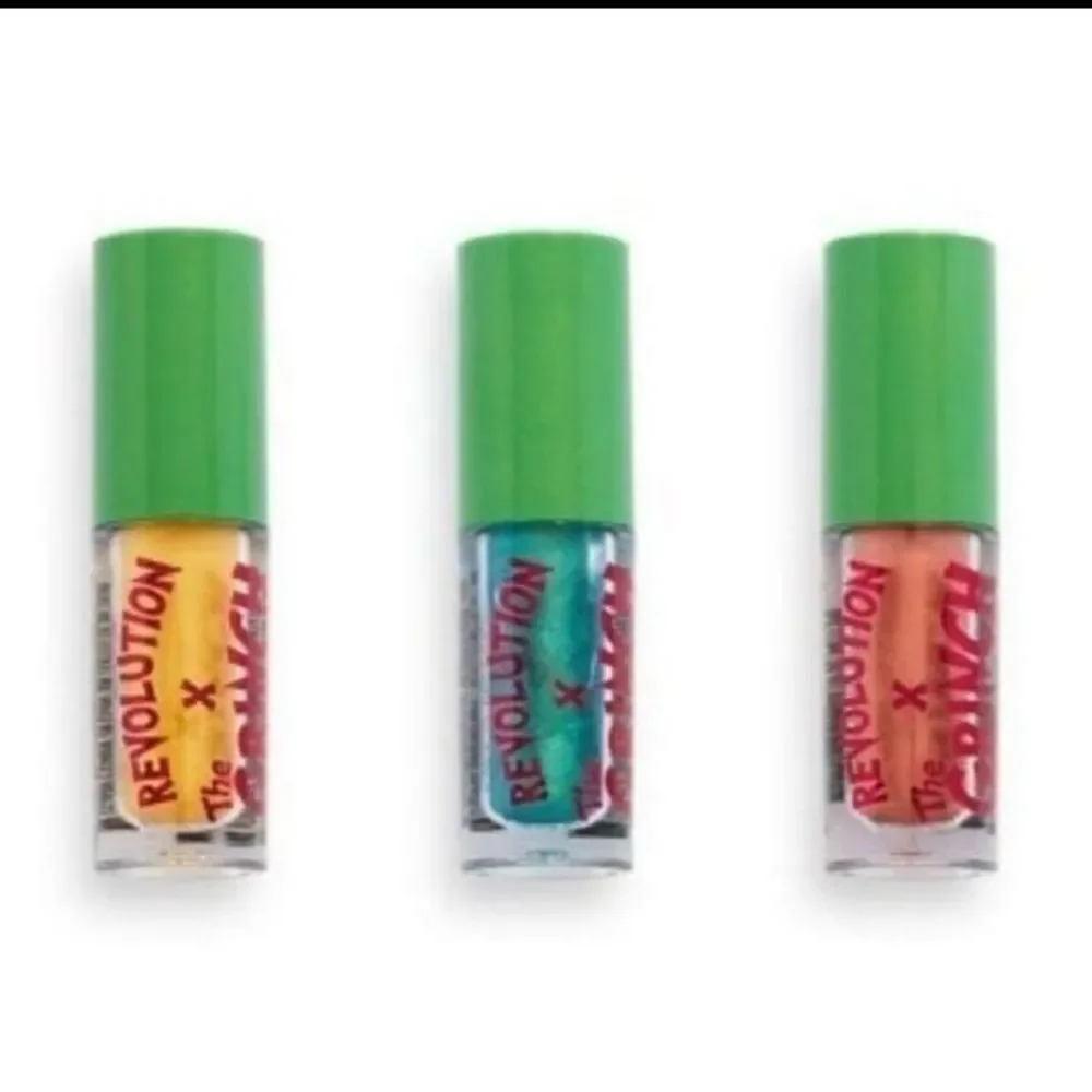 Revolution x Grinch Liquid Eyeshadow Trio